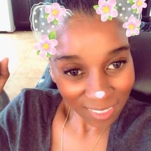 Meet your Posher, Ellen